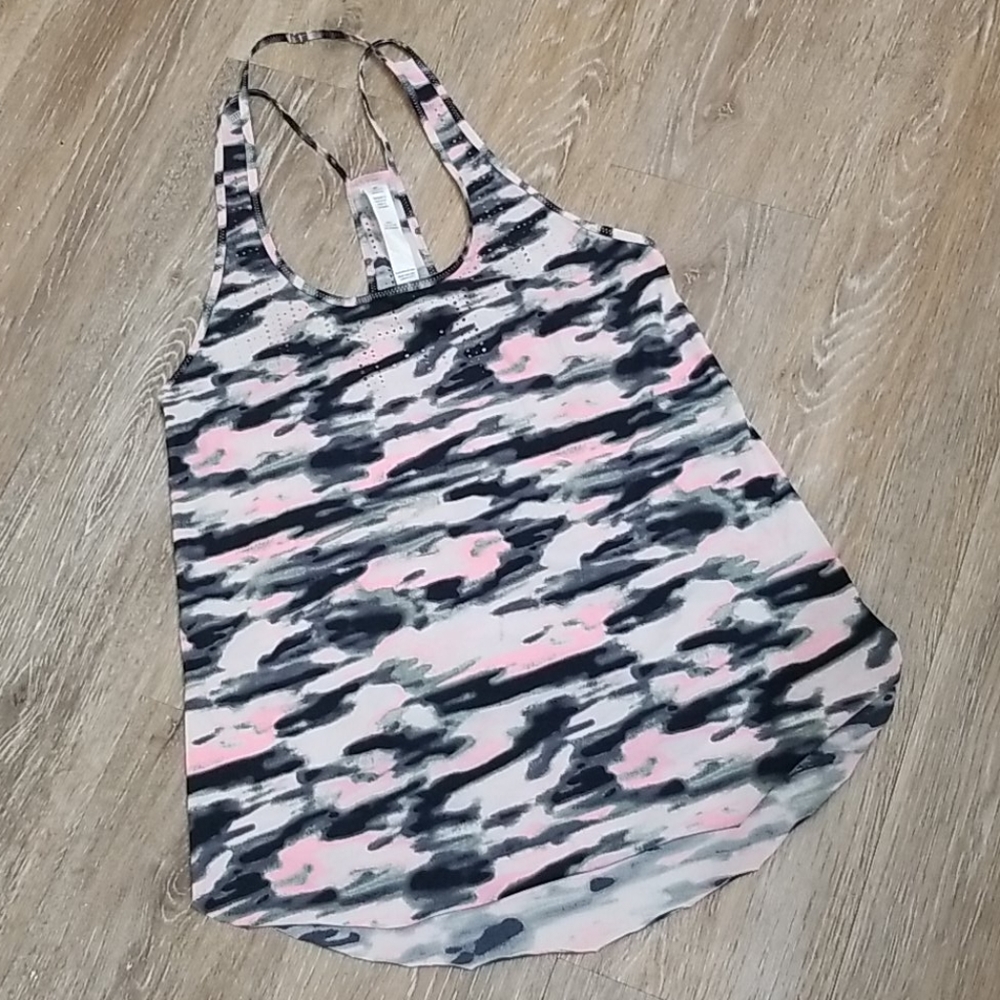 Lululemon camouflage top